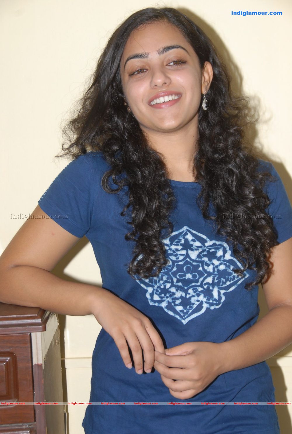 Nithya Menon Actress hd photo