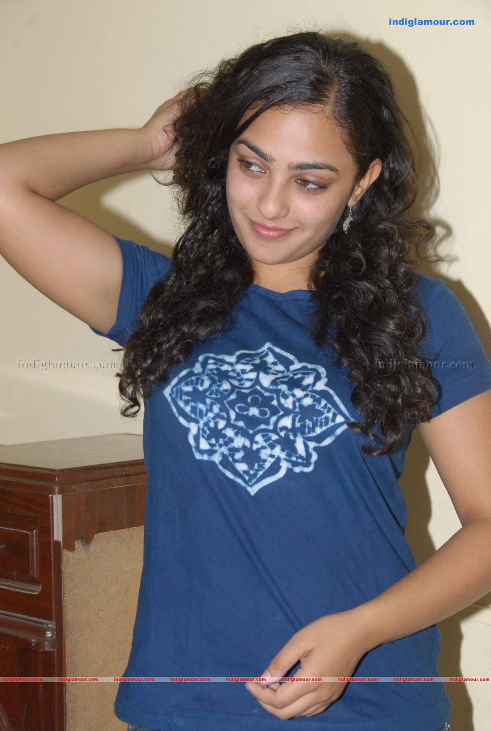 Nithya Menon Actress hd photo