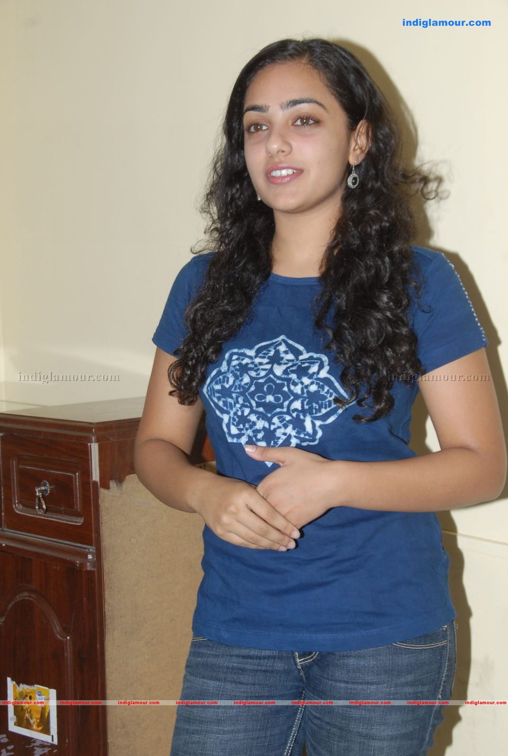 Nithya Menon Actress hd photo