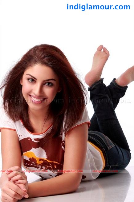 Richa Gangopadhyay Actress hd photo