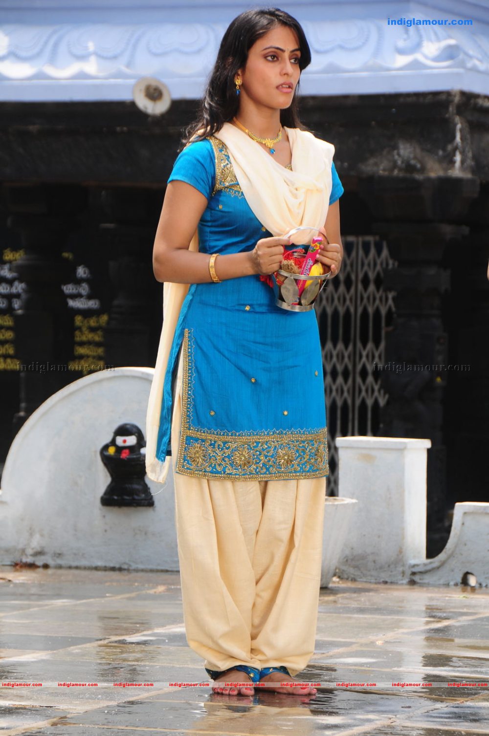 Maa Abbai Engineering Student Movie hd photo