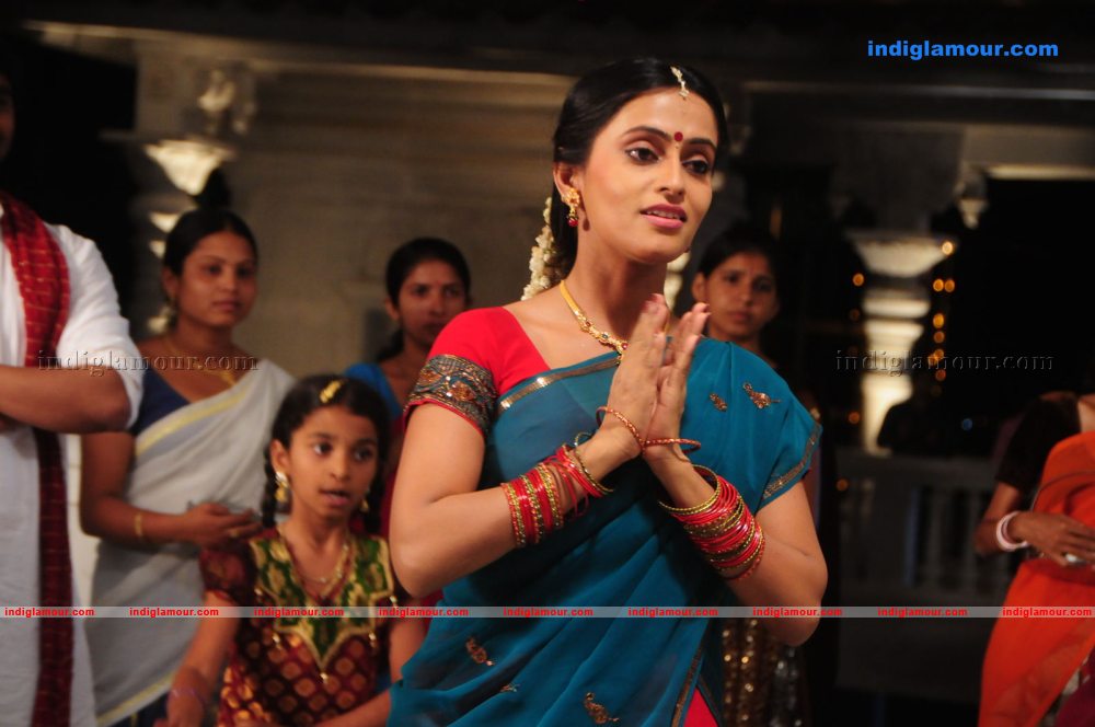 Maa Abbai Engineering Student Movie hd photo