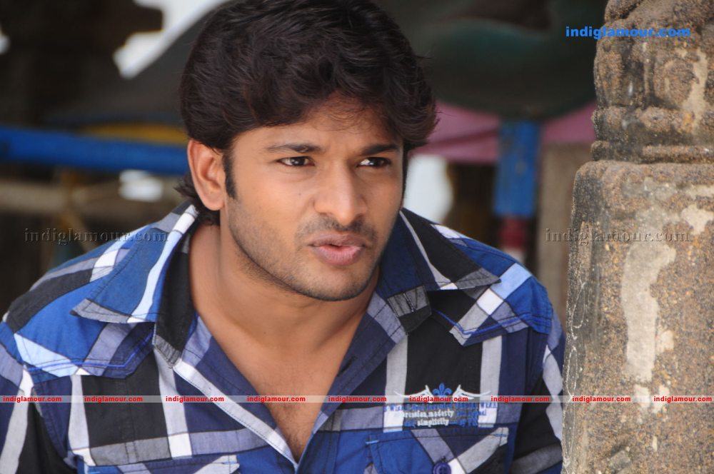 Maa Abbai Engineering Student Movie hd photo