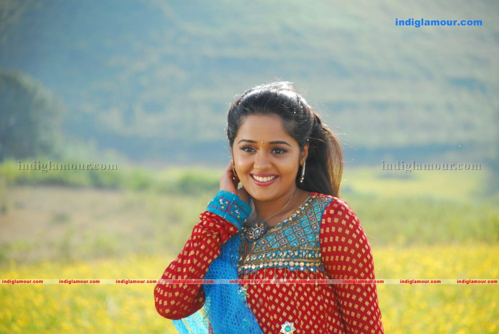 Ananya Actress hd photo