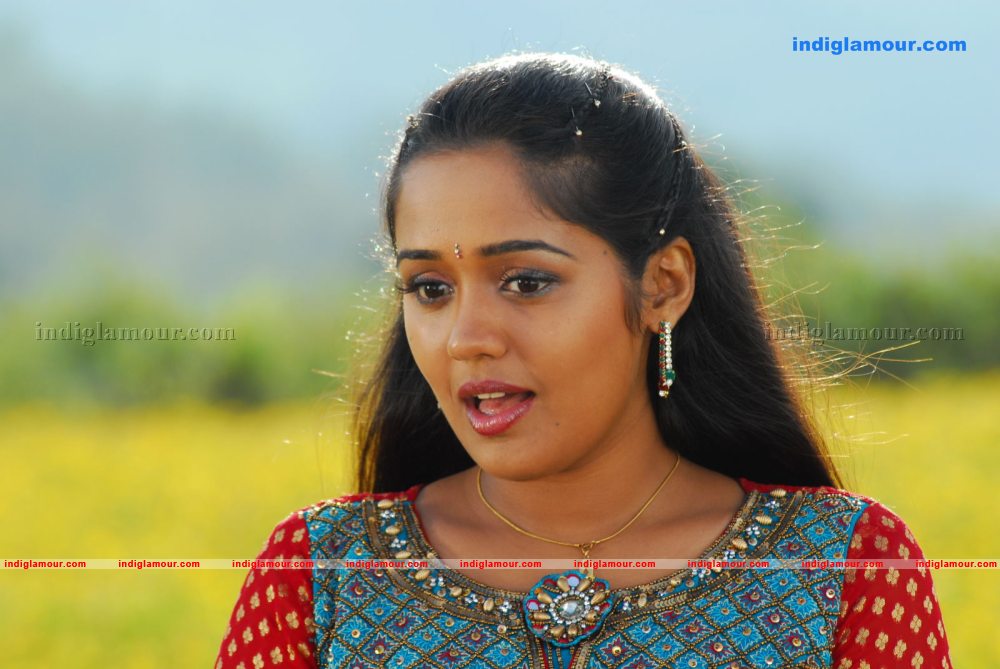 Ananya Actress hd photo