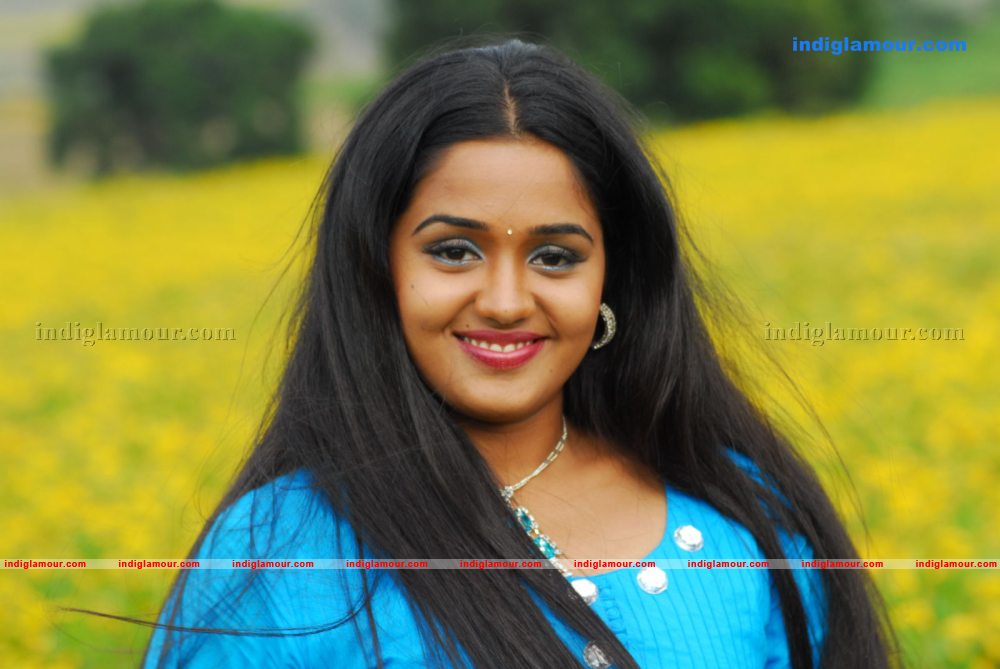 Ananya Actress hd photo