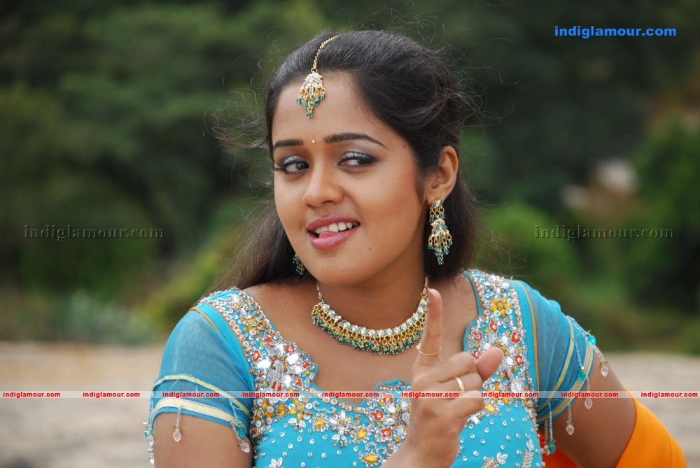 Ananya Actress hd photo