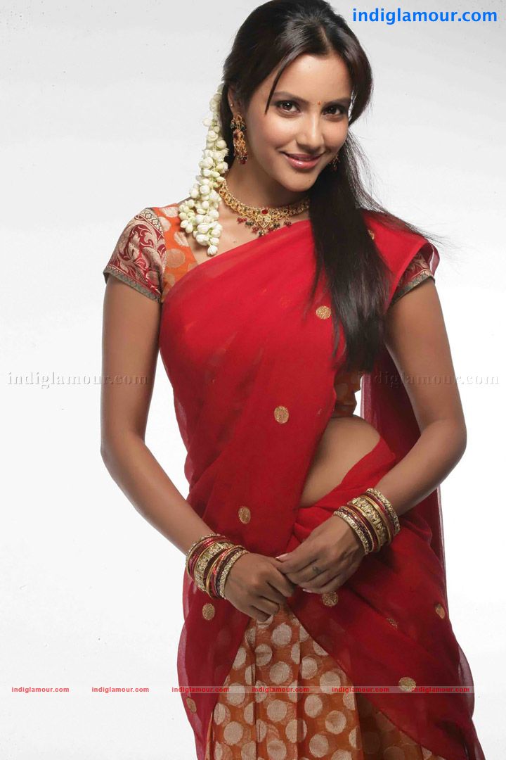 Priya Anand Actress hd photo