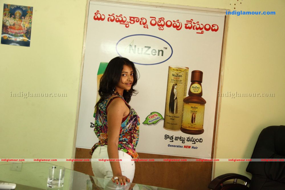 Shweta Basu Prasad Actress hd photo