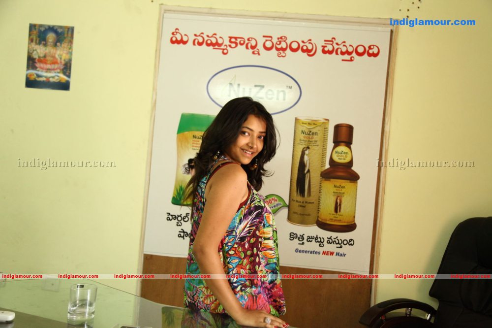 Shweta Basu Prasad Actress hd photo