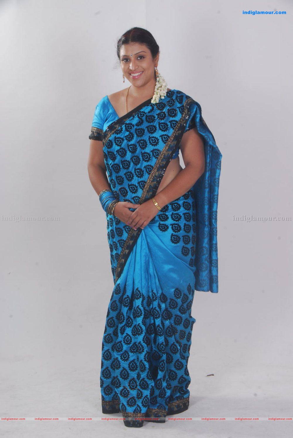 Uma Actress hd photo