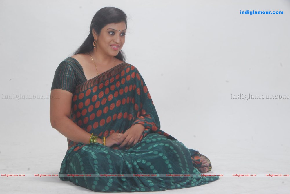 Uma Actress hd photo