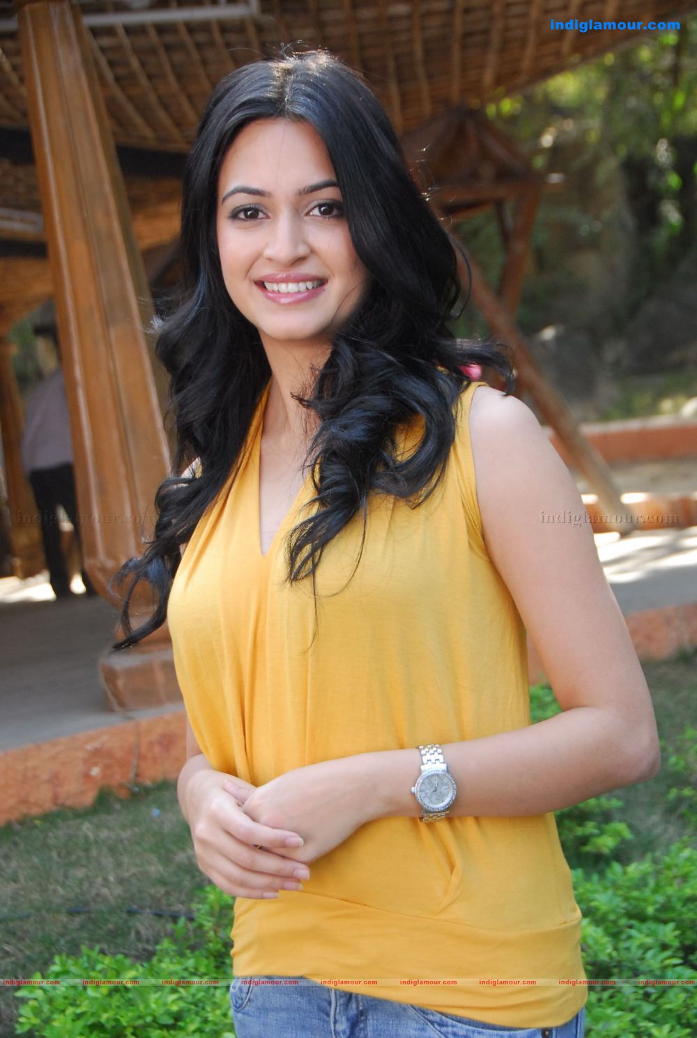 Kriti Kharbanda Actress hd photo