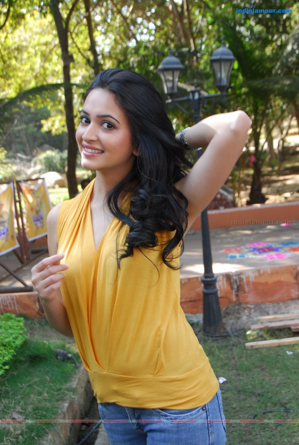 Kriti Kharbanda Actress hd photo