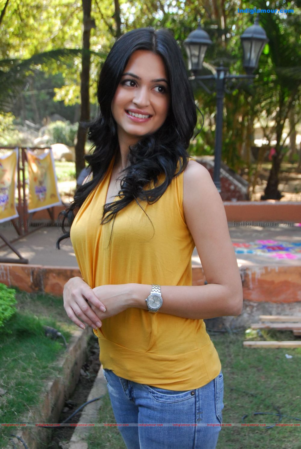 Kriti Kharbanda Actress hd photo