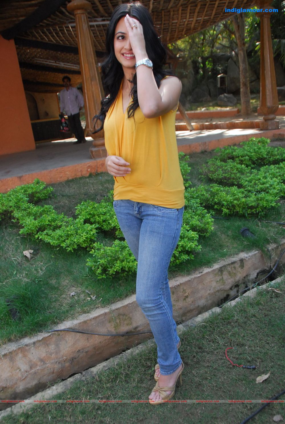 Kriti Kharbanda Actress hd photo