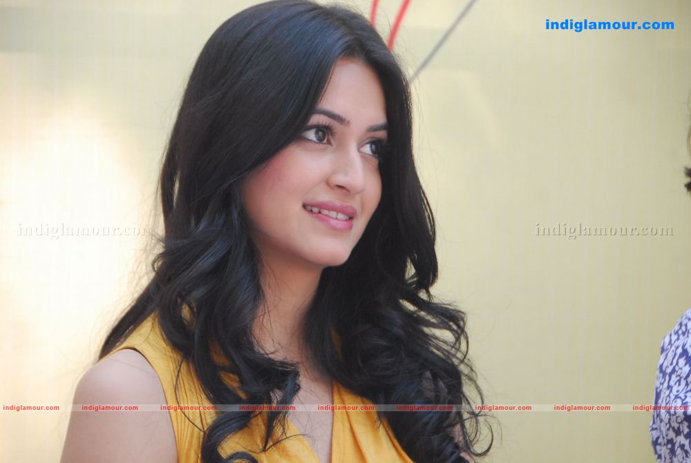 Kriti Kharbanda Actress hd photo