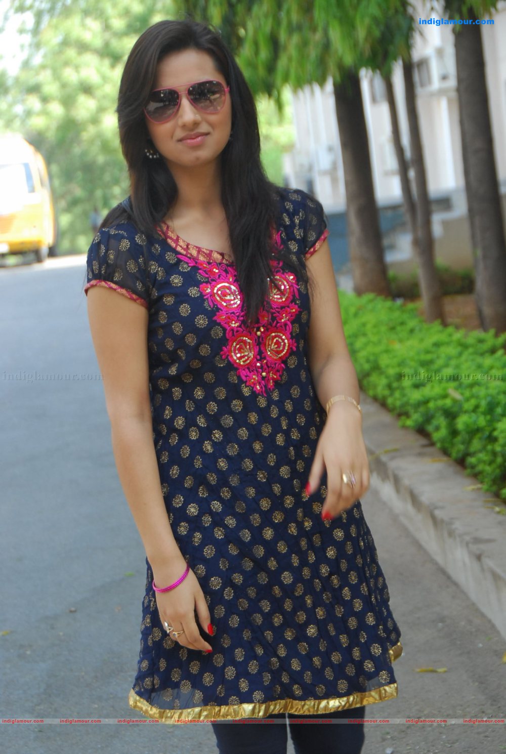 Isha Chawla Actress hd photo