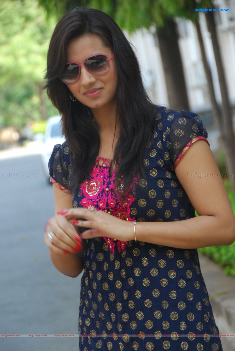 Isha Chawla Actress hd photo