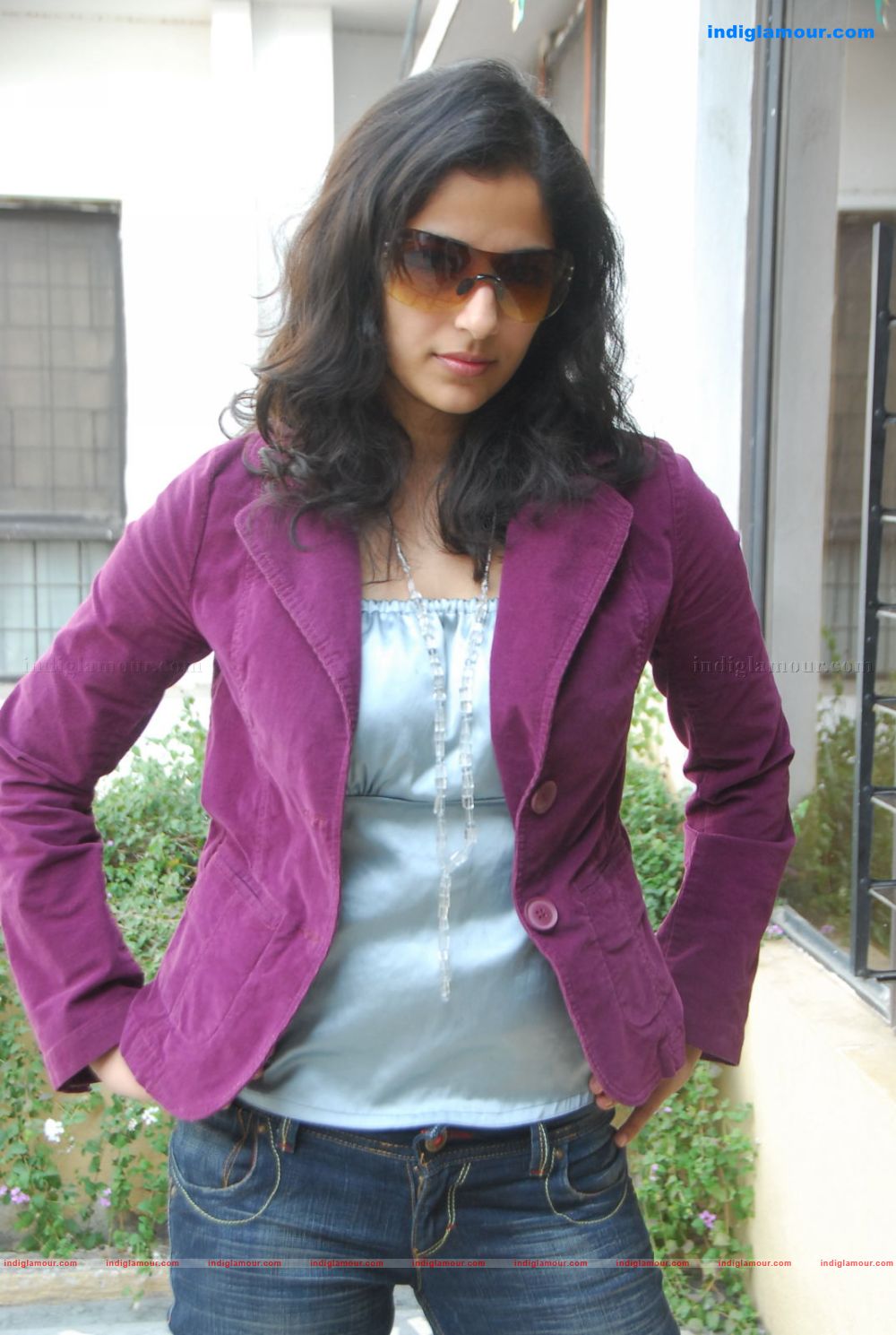 Nishanthi Actress hd photo