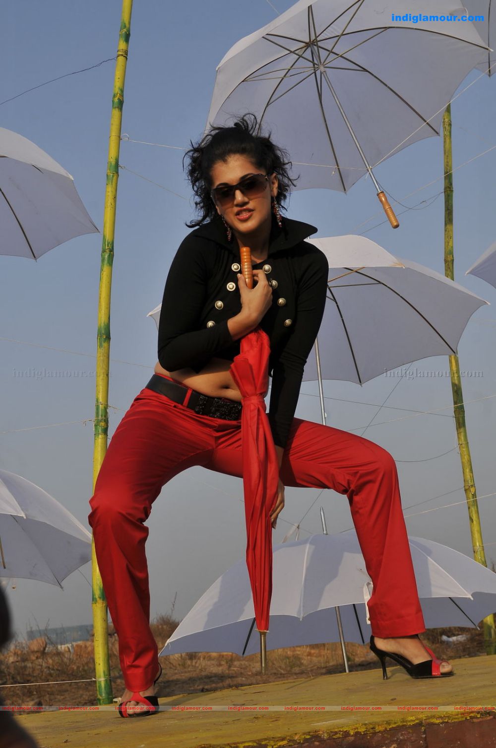 Tapsee Actress hd photo