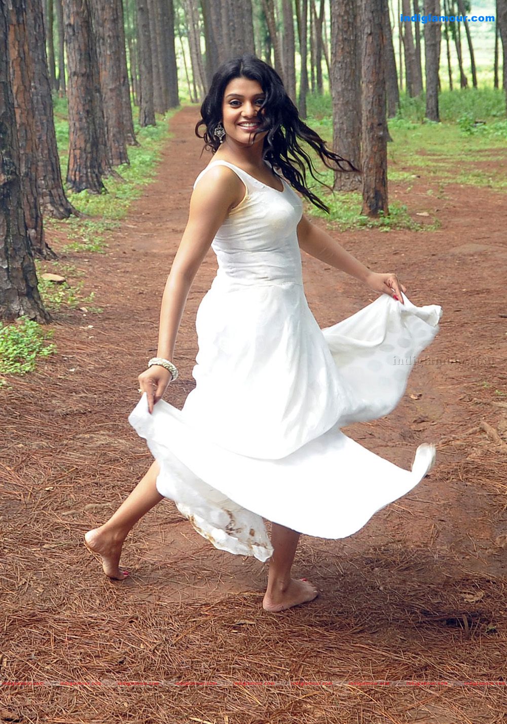 Tashu kaushik Actress hd photo