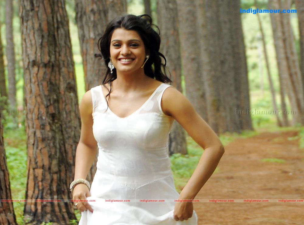 Tashu kaushik Actress hd photo