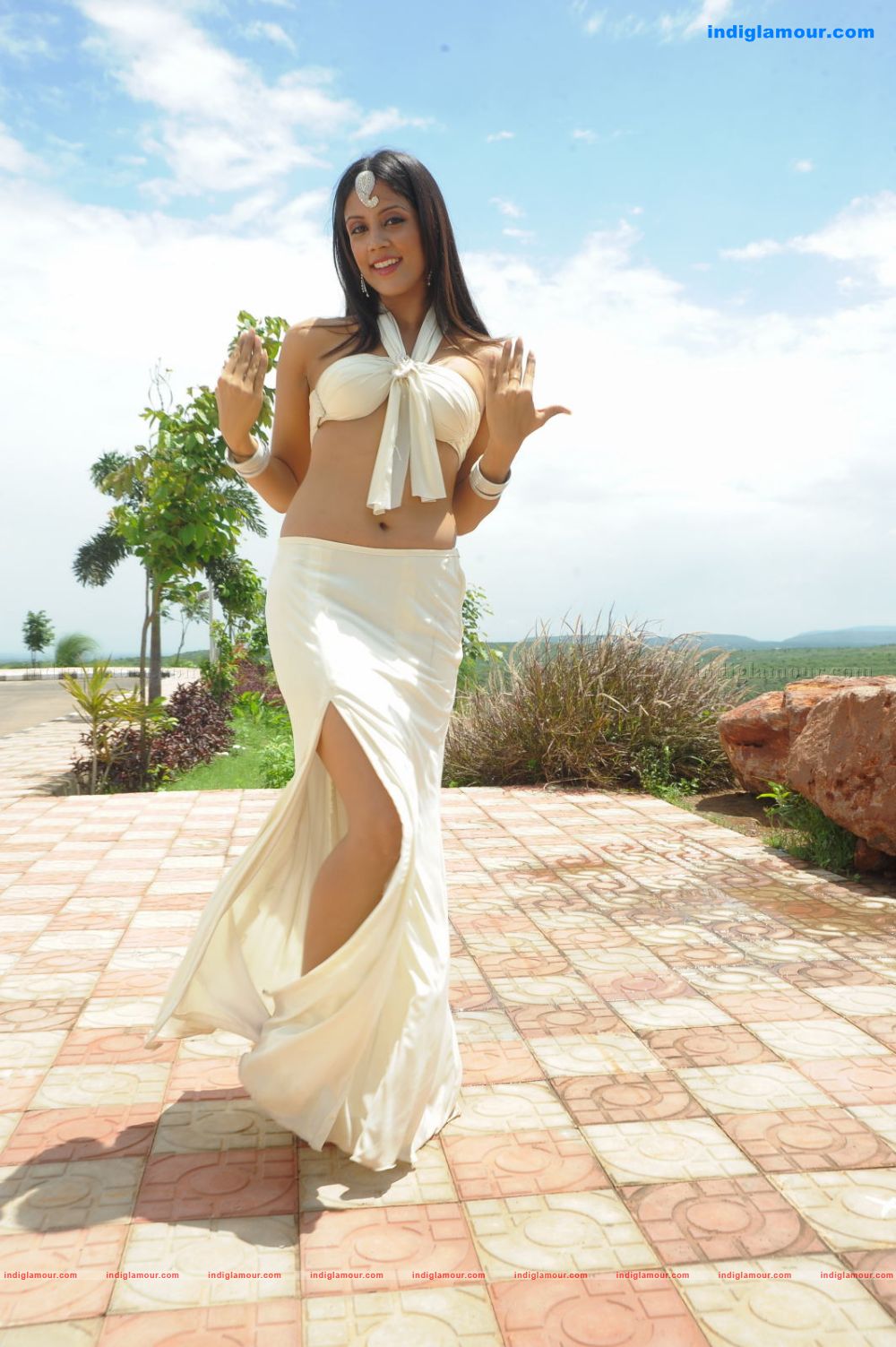 Ritika Sood Actress hd photo