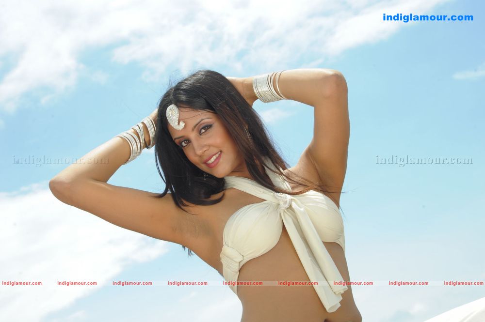 Ritika Sood Actress hd photo