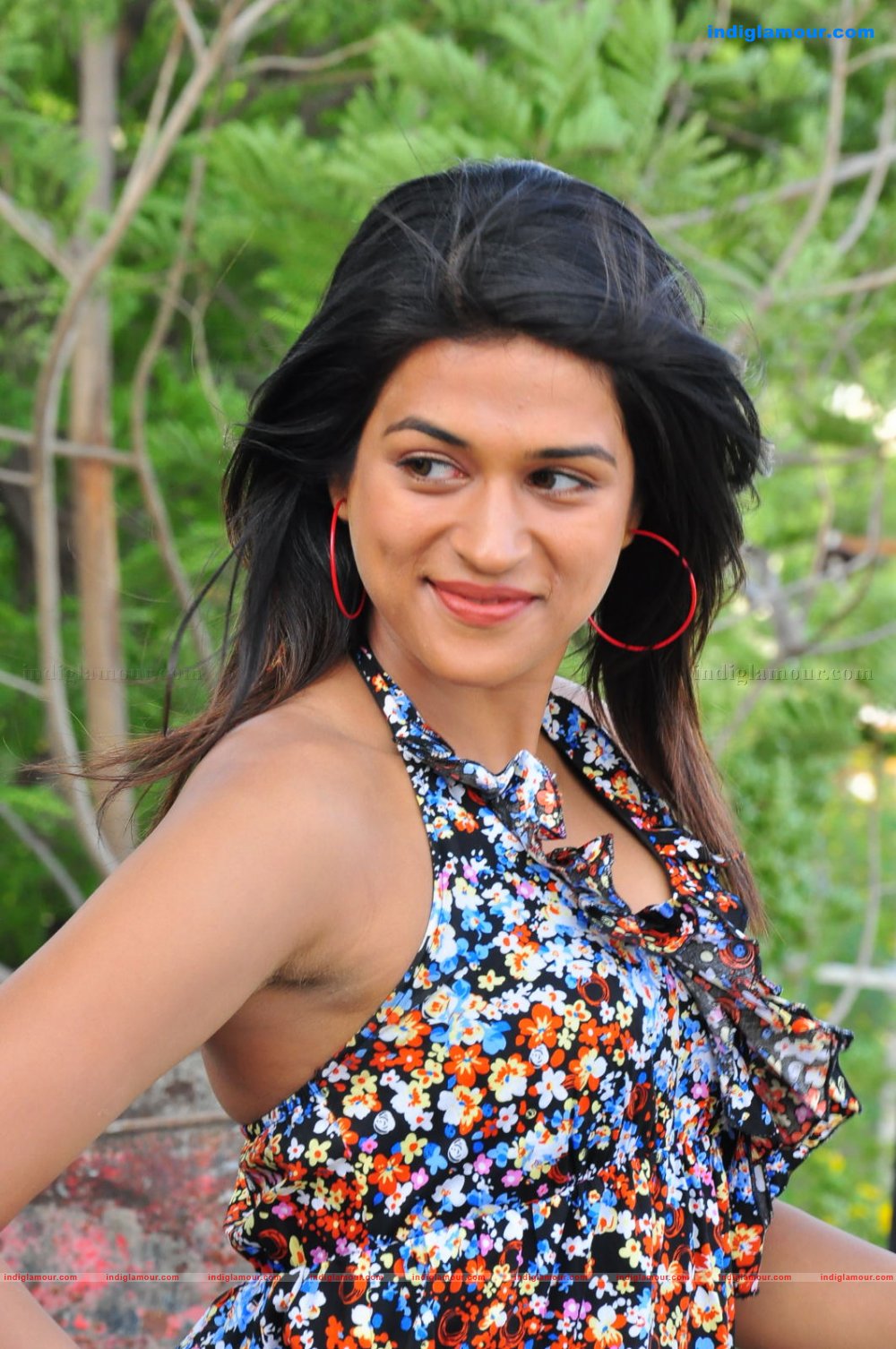 Shraddha Das Actress hd photo