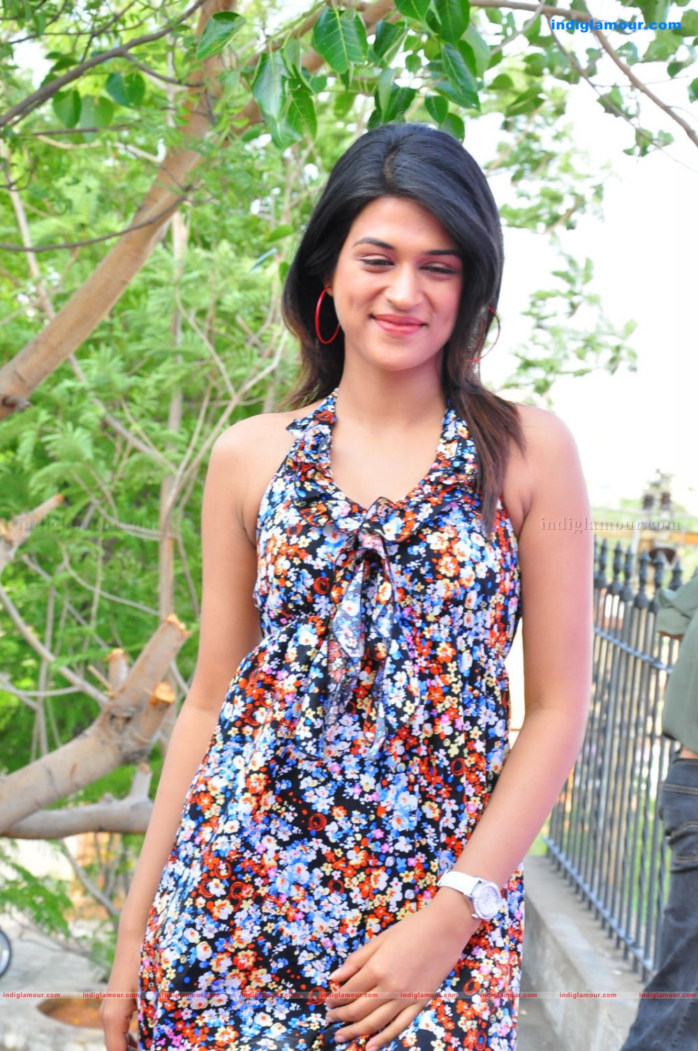 Shraddha Das Actress hd photo