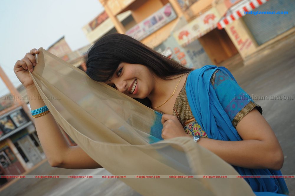 Saloni Actress hd photo
