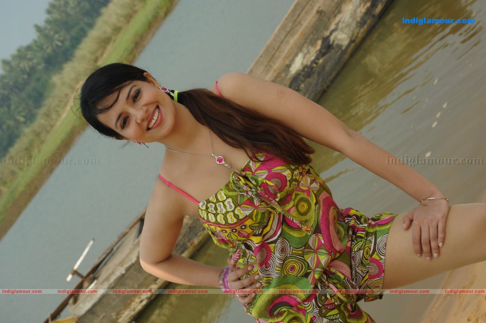 Saloni Actress hd photo