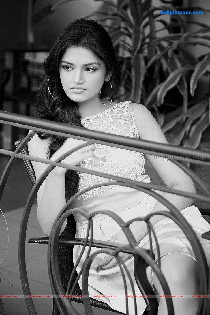 Tara Alisha Actress hd photo