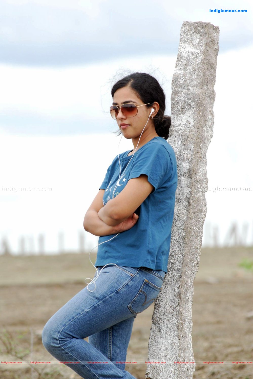 Nithya Menon Actress hd photo