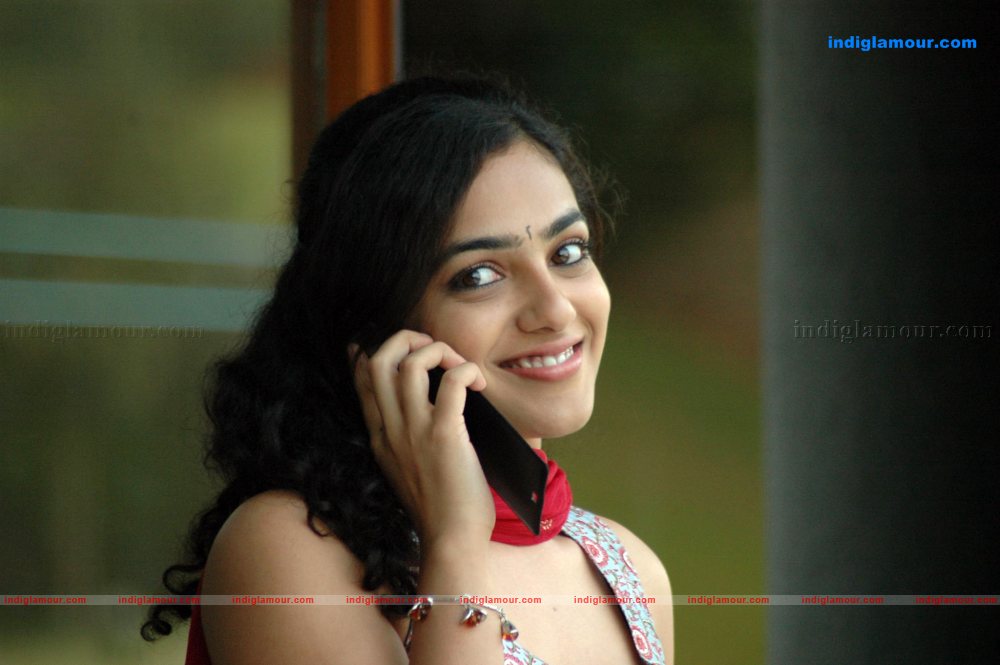 Nithya Menon Actress hd photo