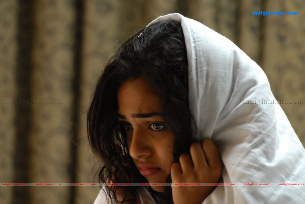 Nithya Menon Actress hd photo