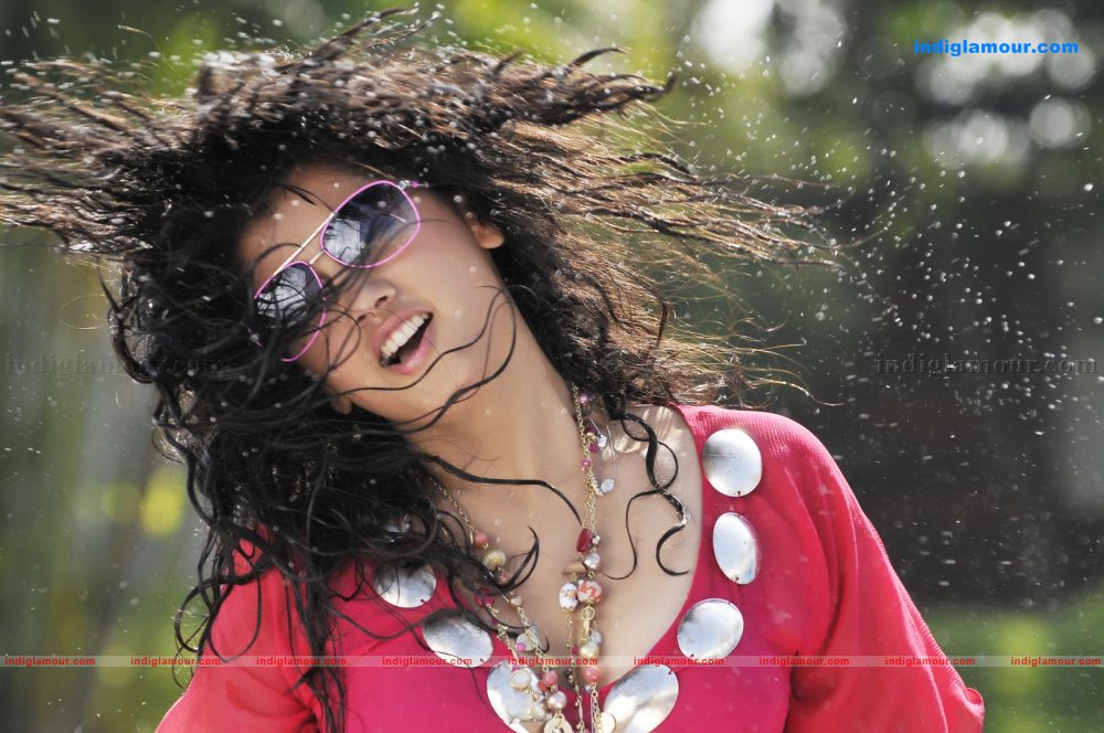 Tapasee Actress hd photo
