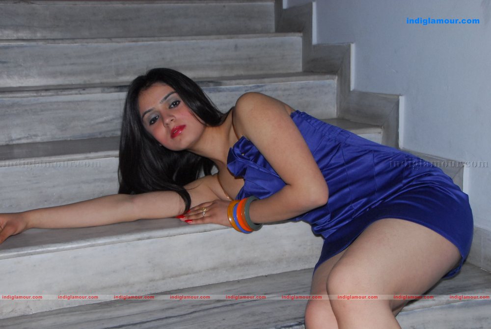 Shefali Sharma Actress hd photo
