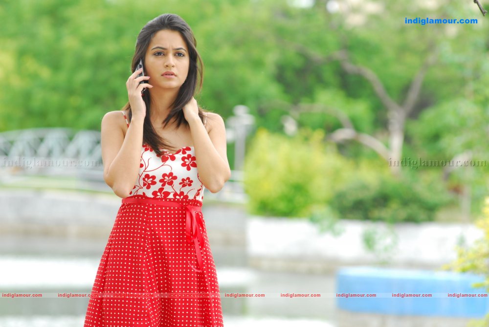 Kriti Kharbanda Actress hd photo