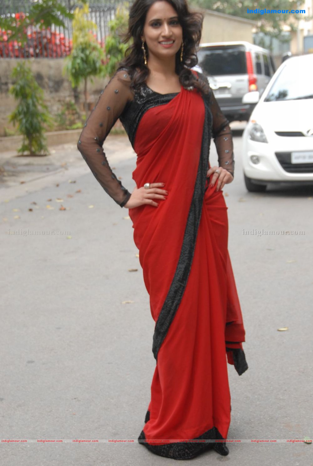 Chinmayi Actress hd photo