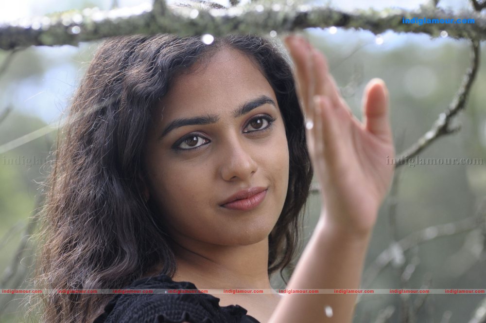 Nithya Menon Actress hd photo