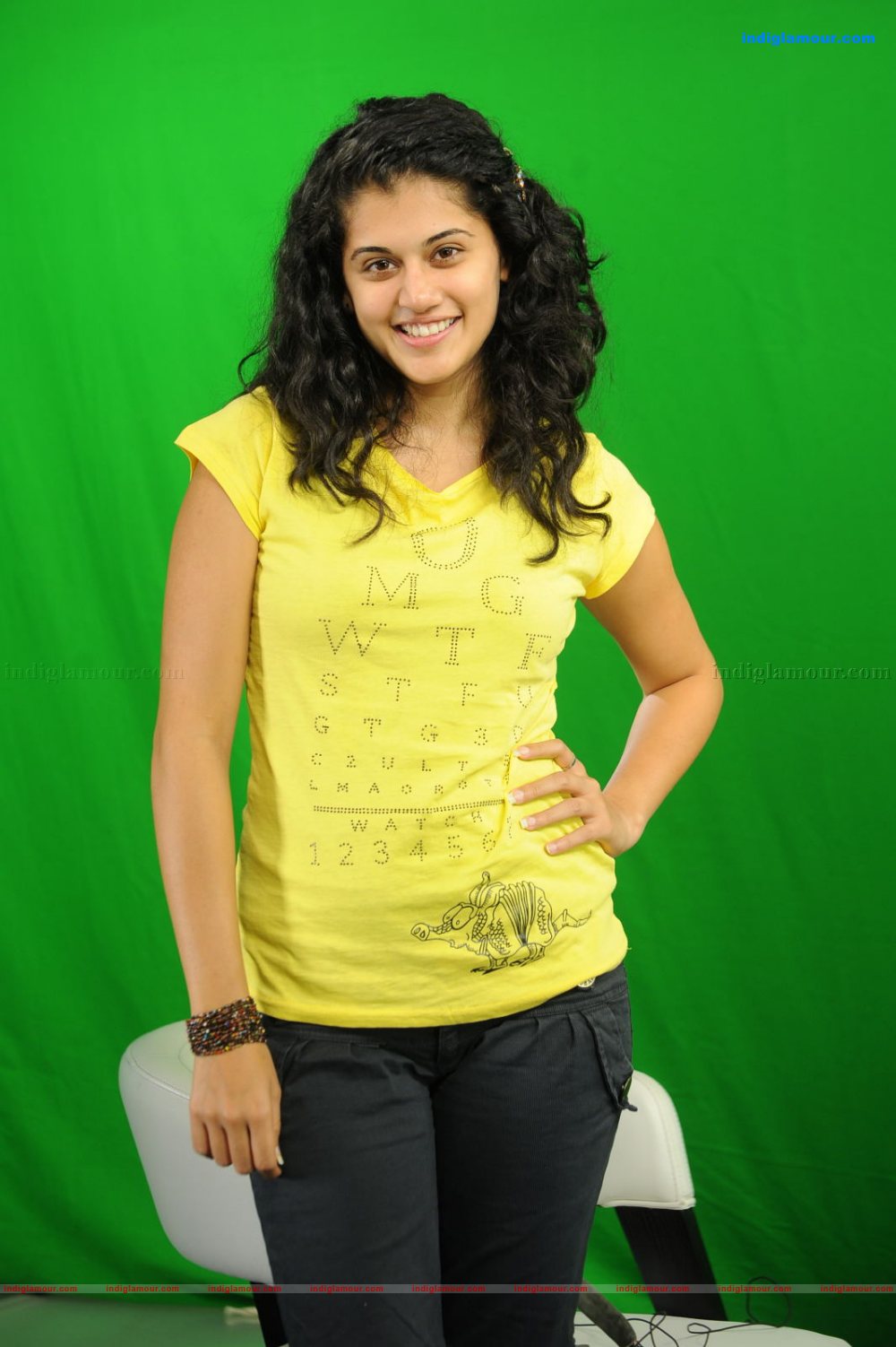 Tapasee Actress hd photo