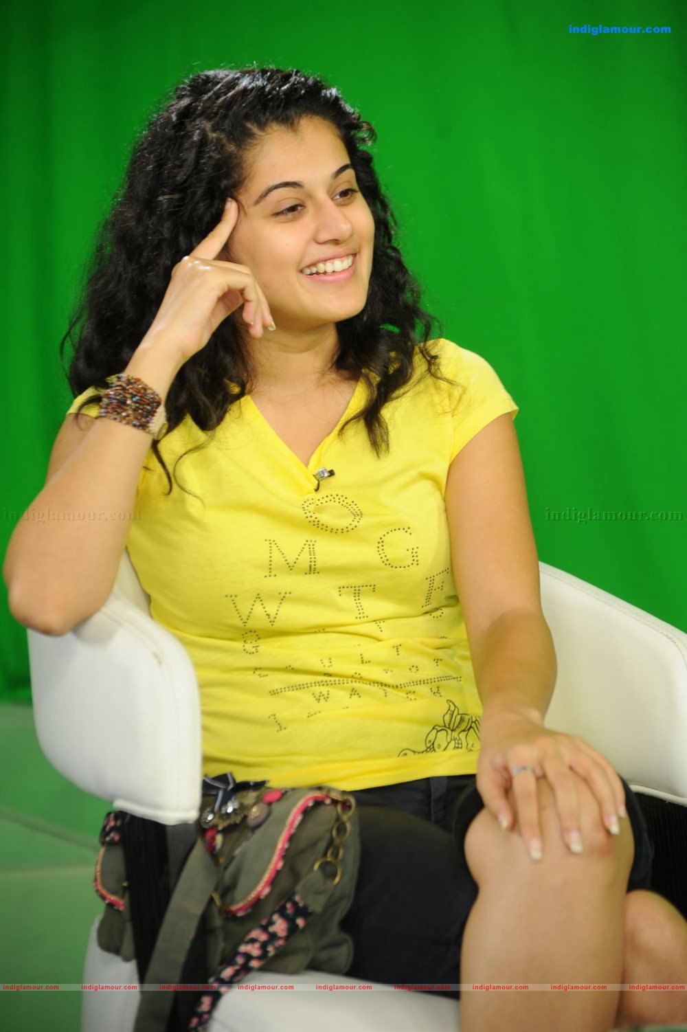 Tapasee Actress hd photo