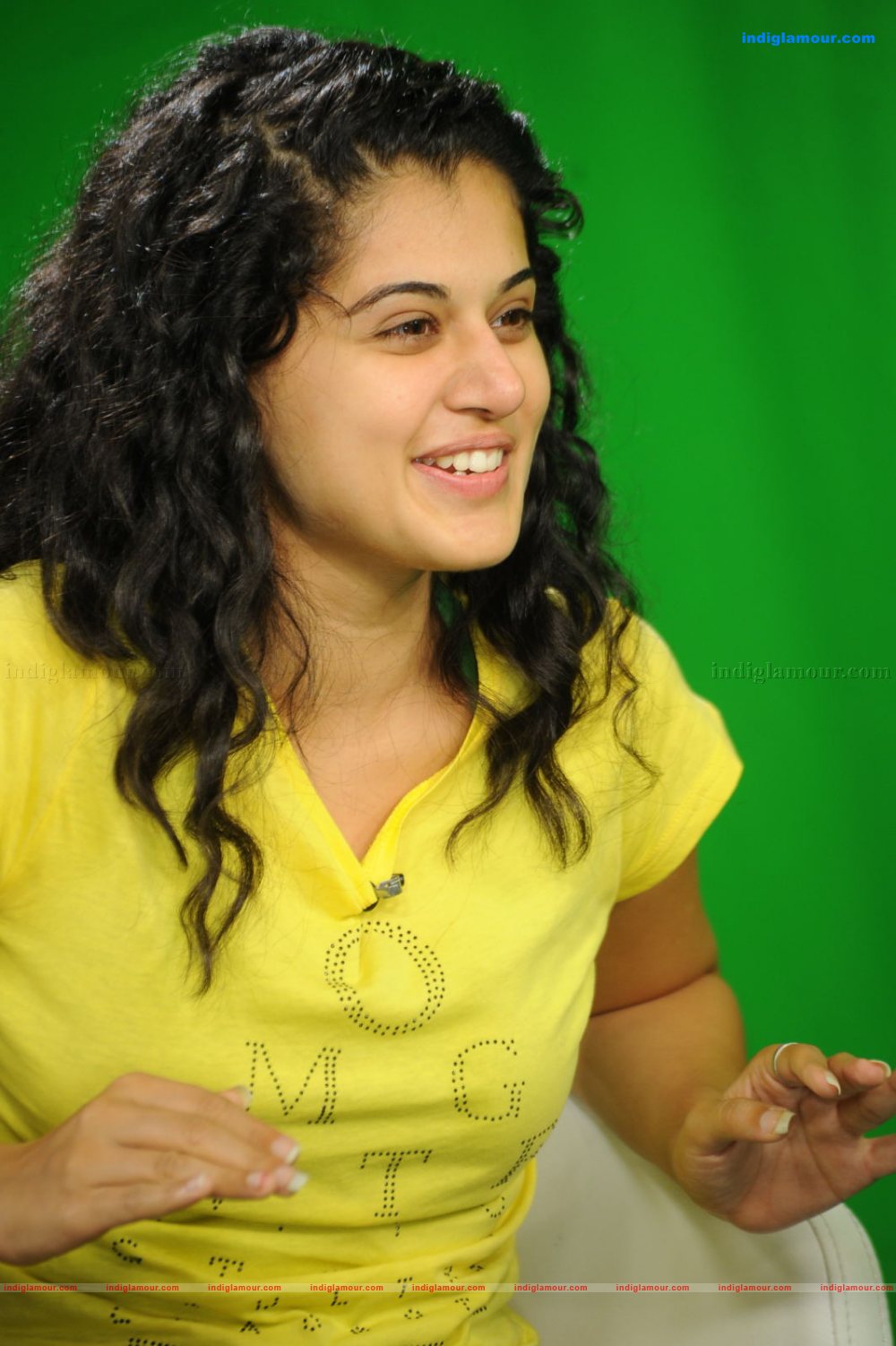 Tapasee Actress hd photo