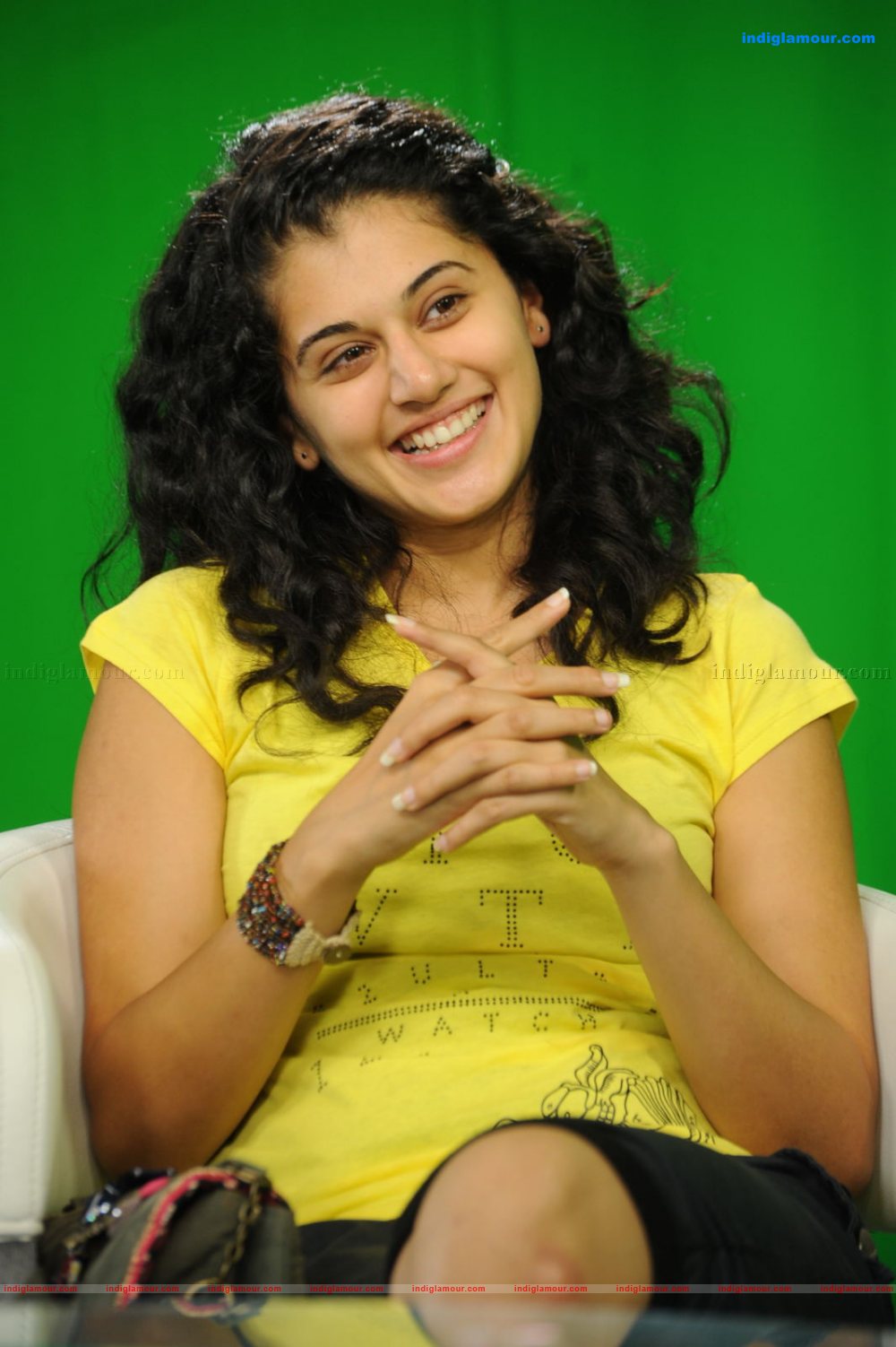 Tapasee Actress hd photo