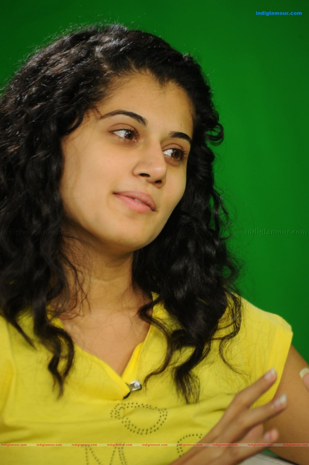 Tapasee Actress hd photo