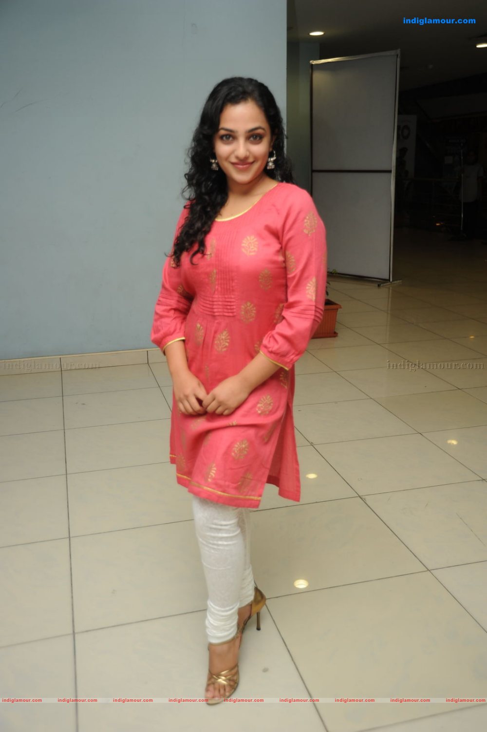 Nithya Menon Actress hd photo