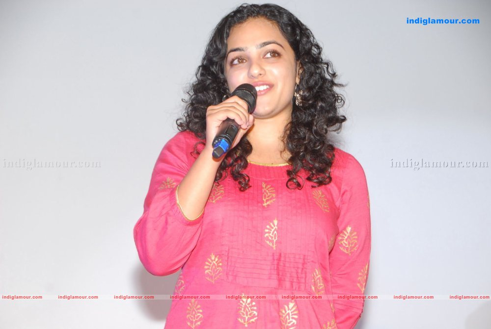 Nithya Menon Actress hd photo