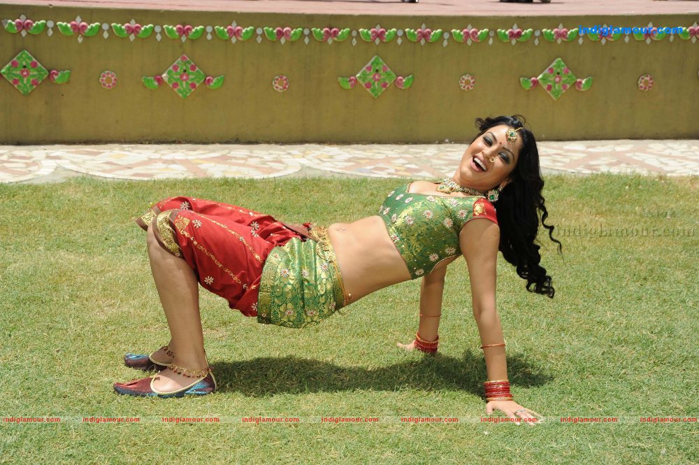 Maryam Zakaria Actress hd photo